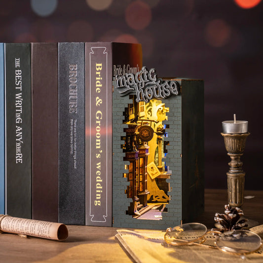Raamatu nurgad DIY puidust miniatuurne majamööbel